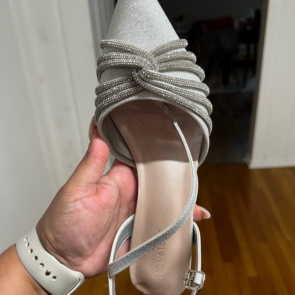 Signature Women's Silver Heels